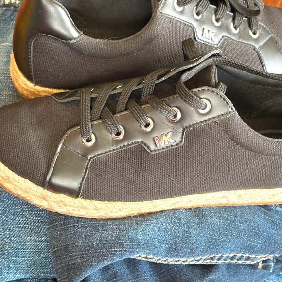 MK canvas sneakers. - Picture 2 of 4